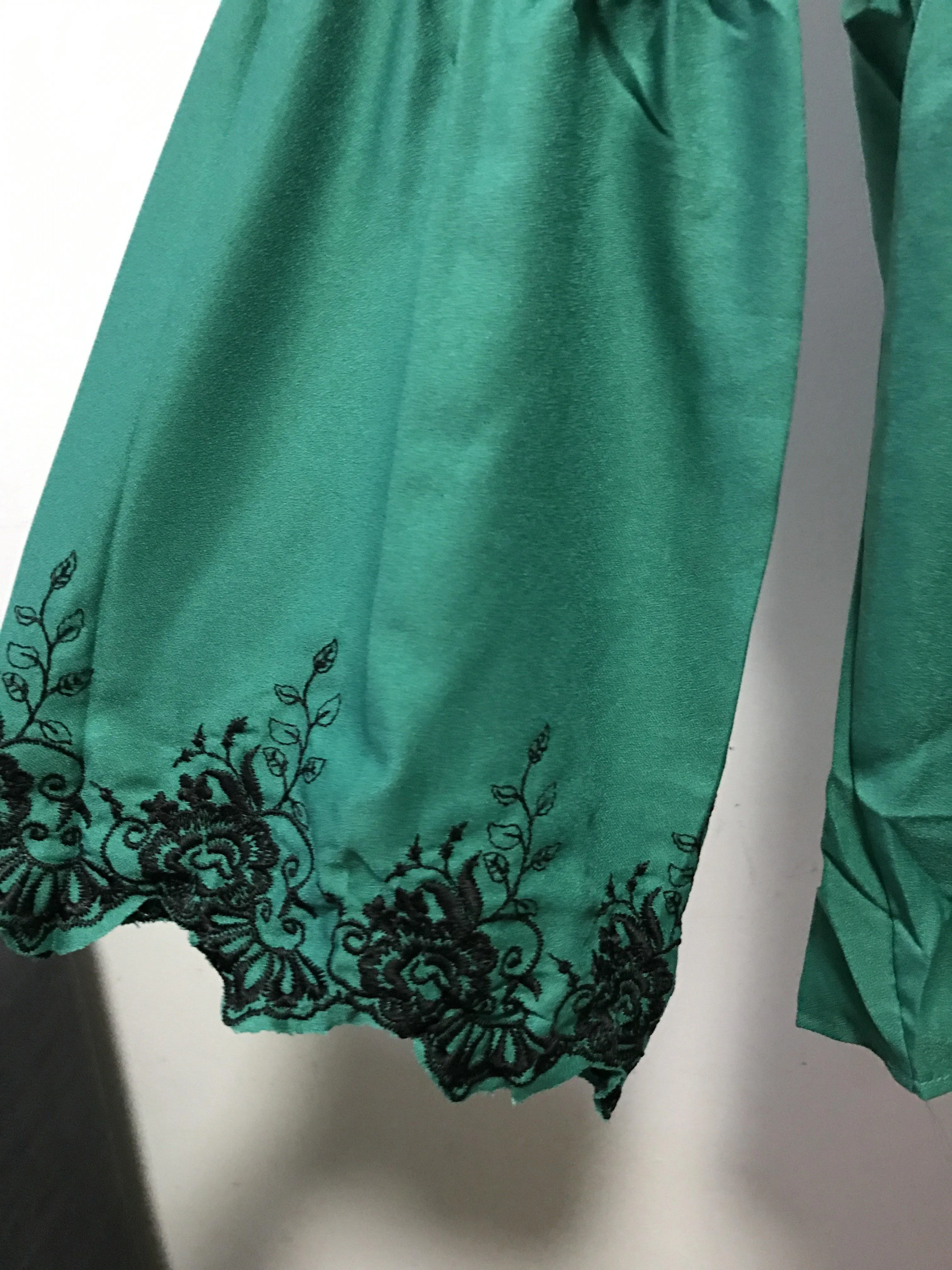 Embroidery  Tops - Nina