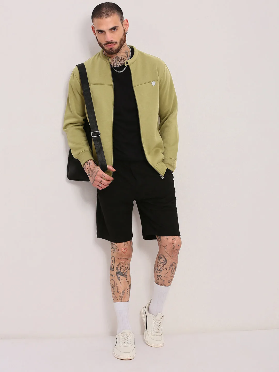 Men Green Solid Pullovers